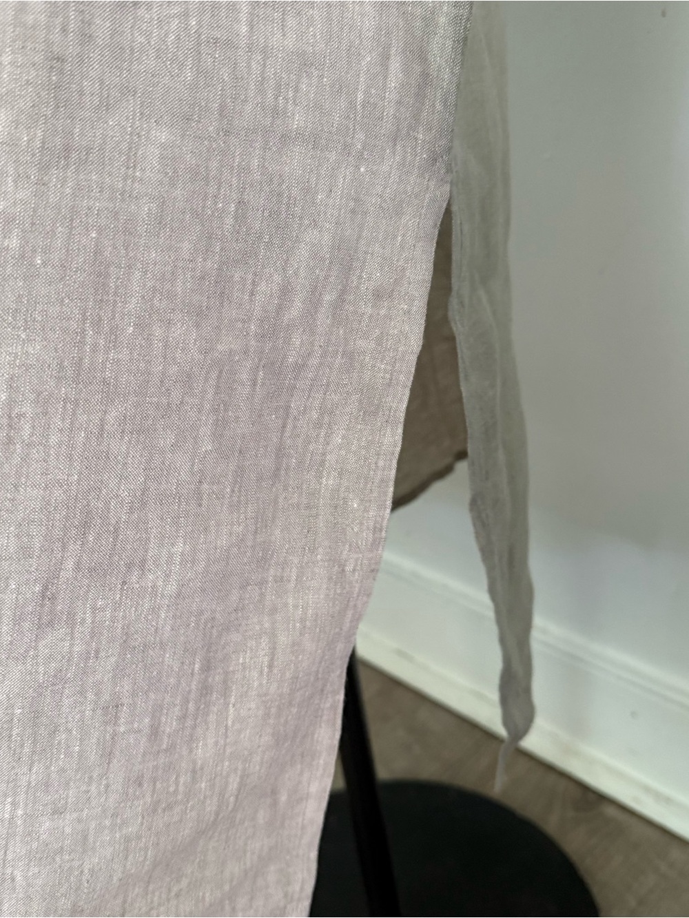 Eileen Fisher Sleeveless Button-Down Organic Linen Gauze Long Shirt / Tunic - Picture 6 of 11
